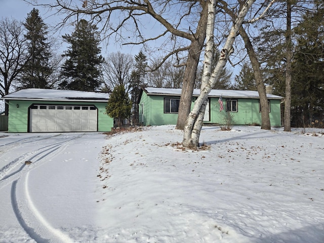 view of front of house featuring a garage