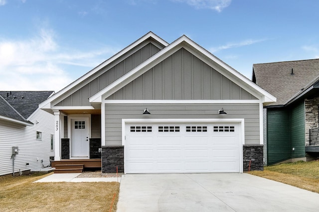 craftsman inspired home featuring a garage