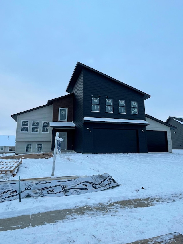 view of front of house featuring a garage