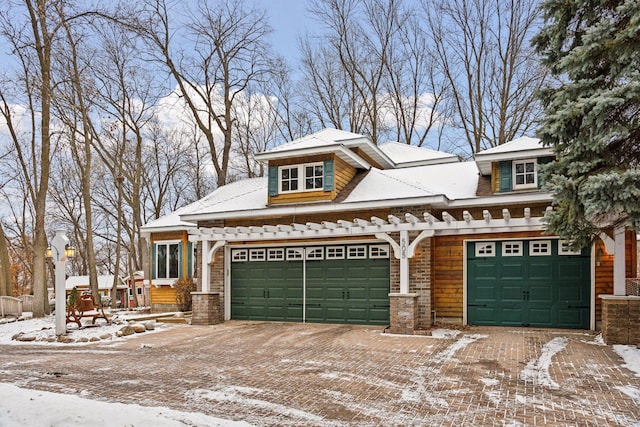 view of front of home featuring a garage