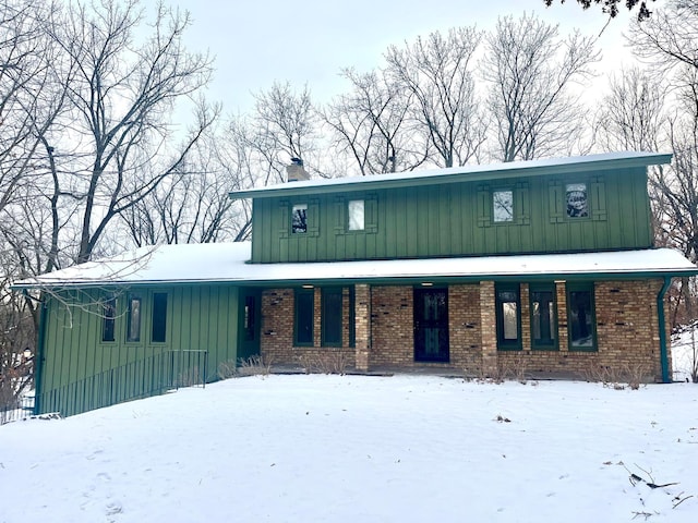 view of front of house