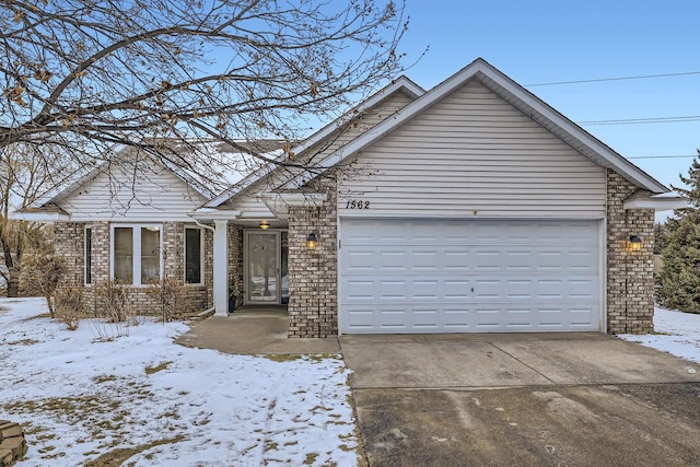 view of front of house featuring a garage