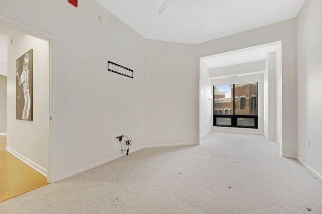 500 Grant St Unit 204, Minneapolis, MN 55404 - unfurnished room with light carpet and baseboards