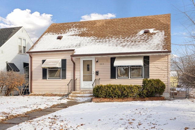 view of front of property