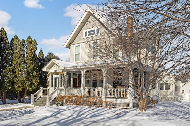 view of front of house with covered porch