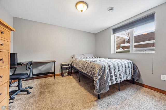 view of carpeted bedroom