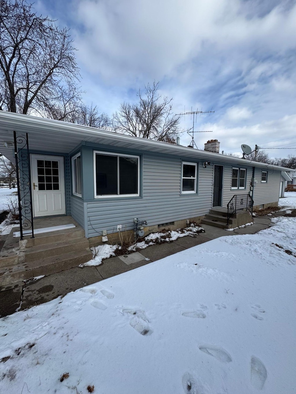 view of manufactured / mobile home