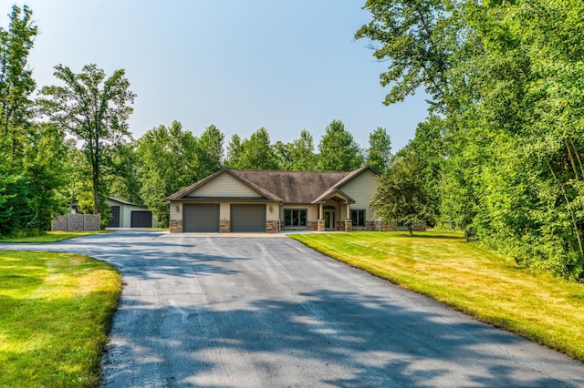 view of front of home with a front lawn