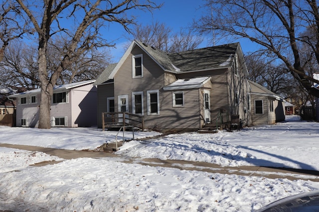 view of front of house