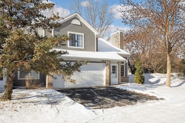 view of front facade with a garage