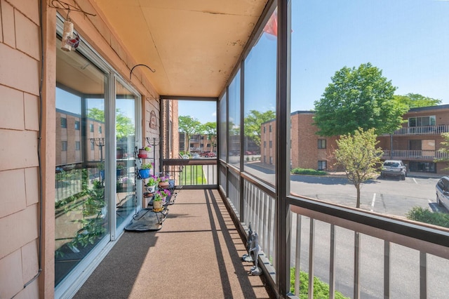 5440 Three Points Blvd Unit 525, Mound, MN 55364 - view of unfurnished sunroom