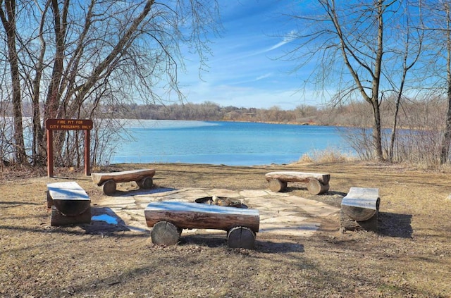 view of water feature