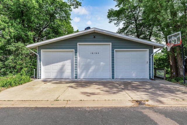 16164 Lakeside Ave SE, Prior Lake, MN 55372 - view of detached garage