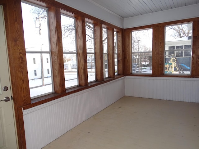 view of unfurnished sunroom