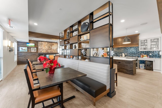 dining area featuring light hardwood / wood-style floors