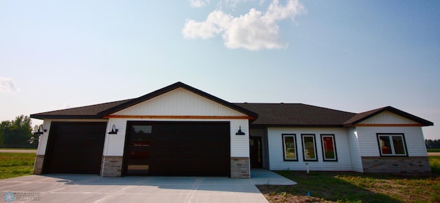 single story home with a garage