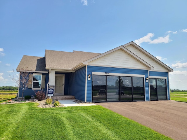 view of front of house with a front yard