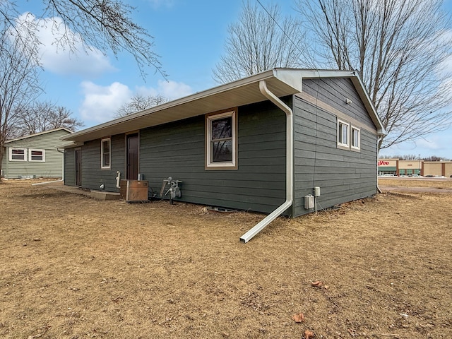 view of side of property