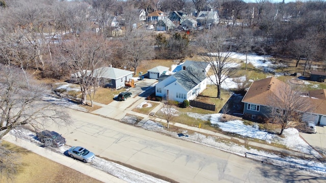 404 Vine St, Fergus Falls, MN 56537 - snowy aerial view with a residential view