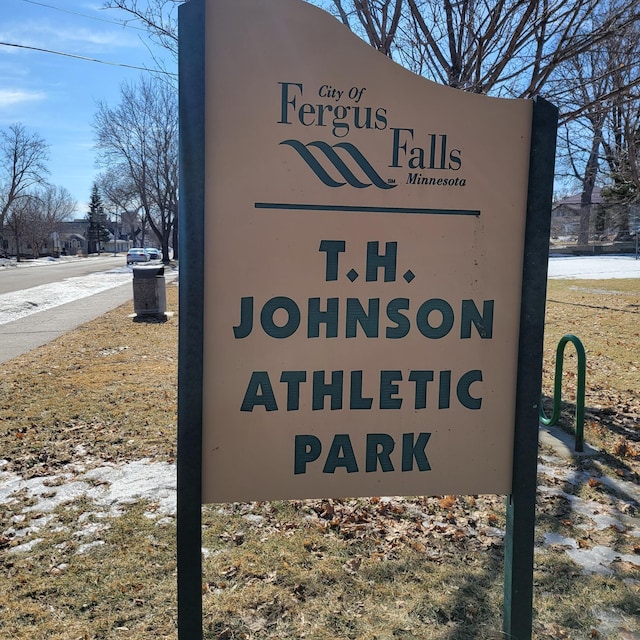 404 Vine St, Fergus Falls, MN 56537 - view of details