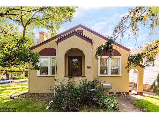 view of mediterranean / spanish-style home