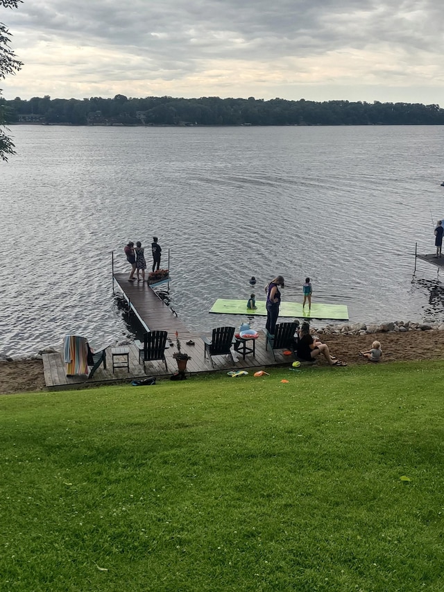 view of water feature with a boat dock