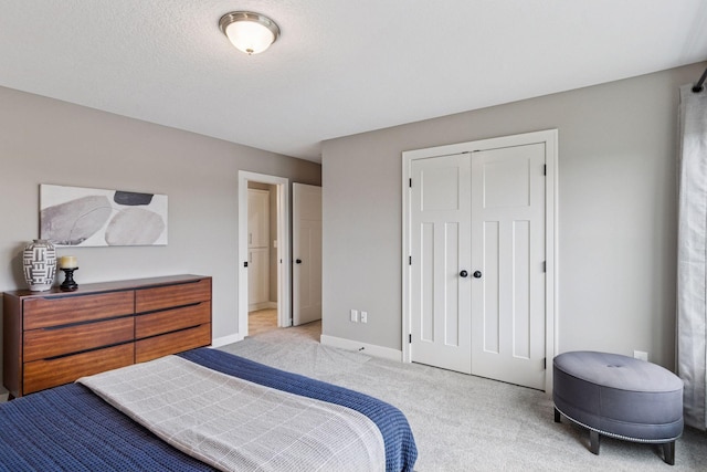 29135 Scenic Dr, Chisago City, MN 55013 - bedroom with light carpet and a closet