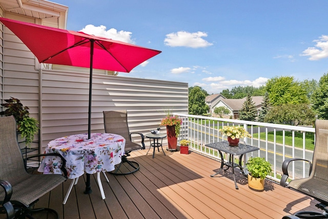 8160 Virginia Ln, Savage, MN 55378 - view of wooden deck