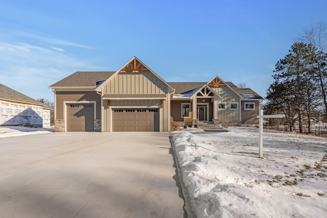 craftsman-style house with a garage