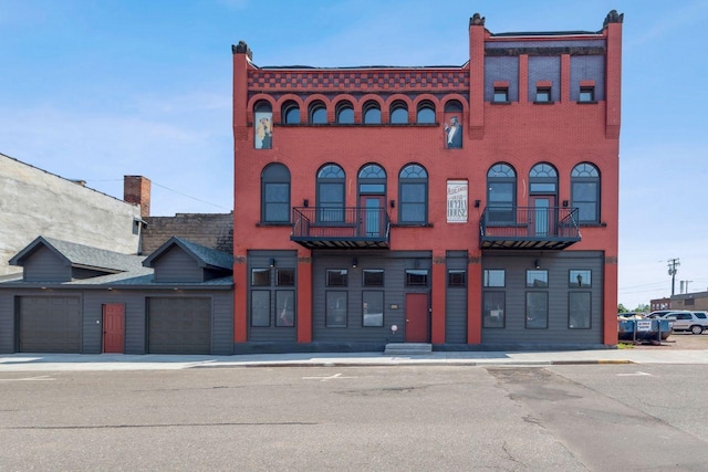 view of building exterior