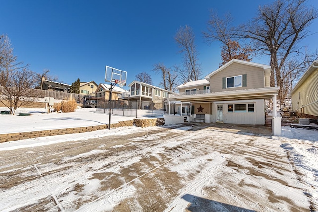 view of front of home