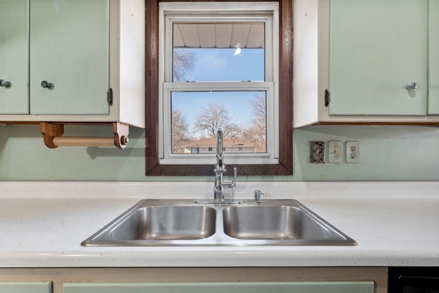 kitchen featuring sink