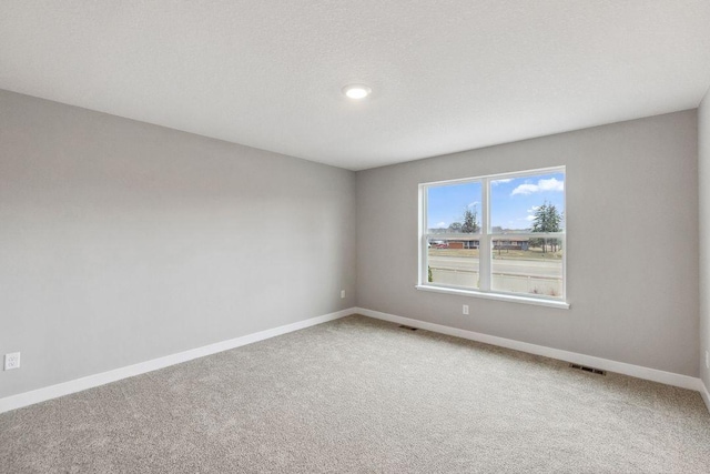 13621 Aulden Ave, Rosemount, MN 55068 - spare room featuring baseboards, light colored carpet, and recessed lighting