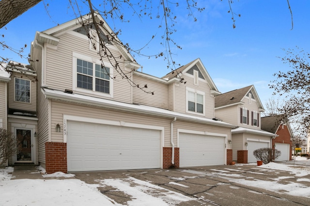 view of front facade featuring a garage