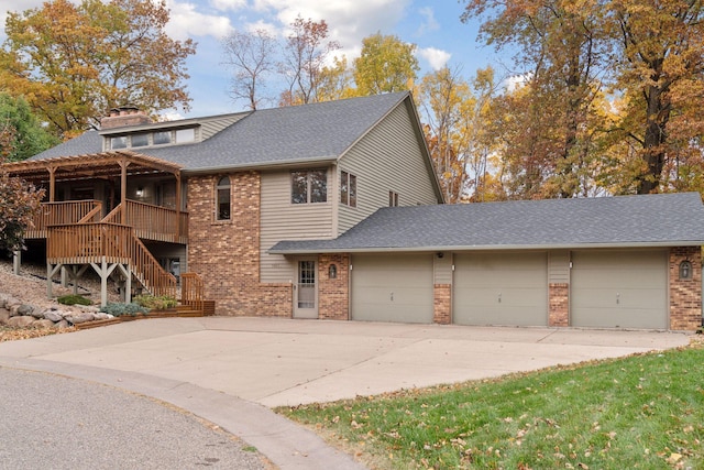 view of front of home featuring a garage