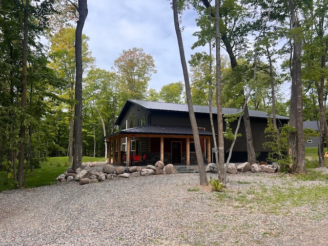 view of front of house