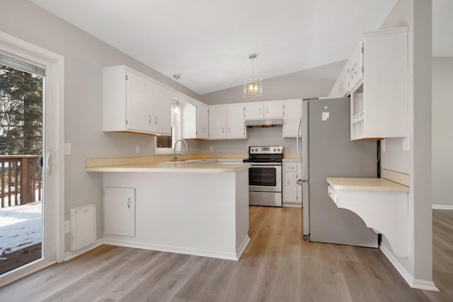 kitchen with white cabinetry, decorative light fixtures, kitchen peninsula, and appliances with stainless steel finishes