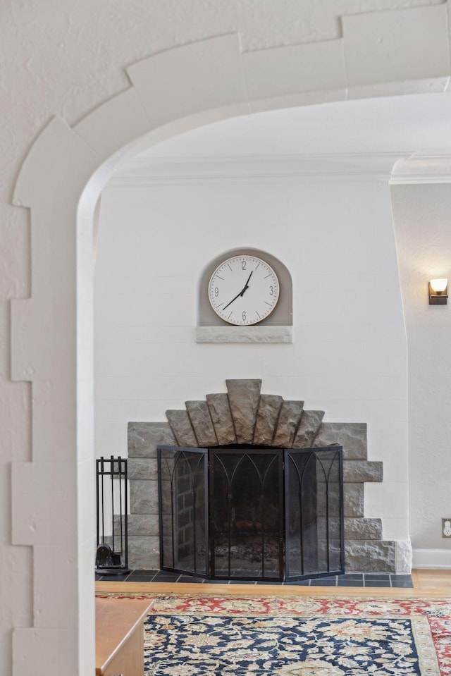 details with crown molding and hardwood / wood-style floors