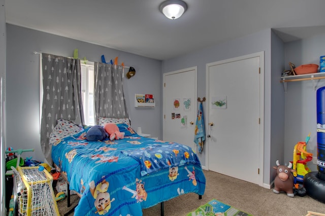 view of carpeted bedroom