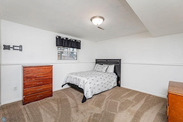 bedroom featuring carpet floors