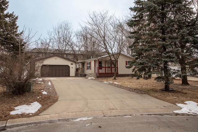 view of front of house with a porch