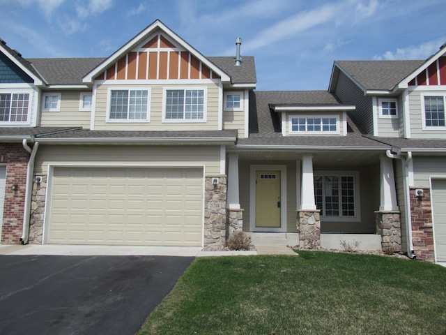 21314 Hytrail Cir, Lakeville, MN 55044 - photo 1