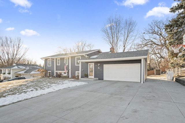 view of front of house featuring a garage