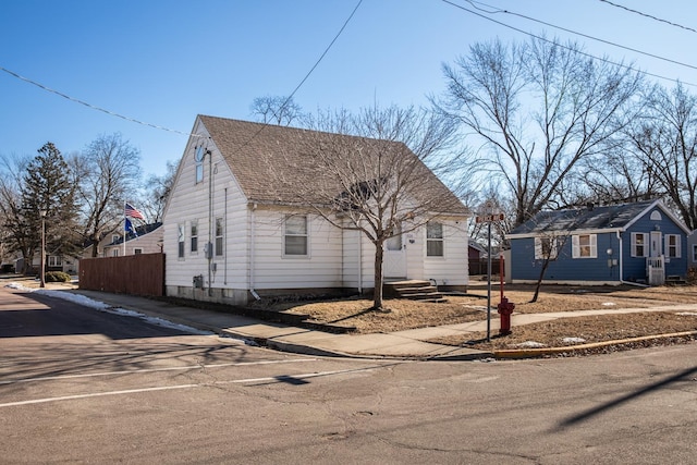 view of front of home