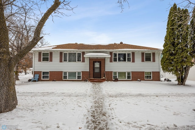 view of split foyer home