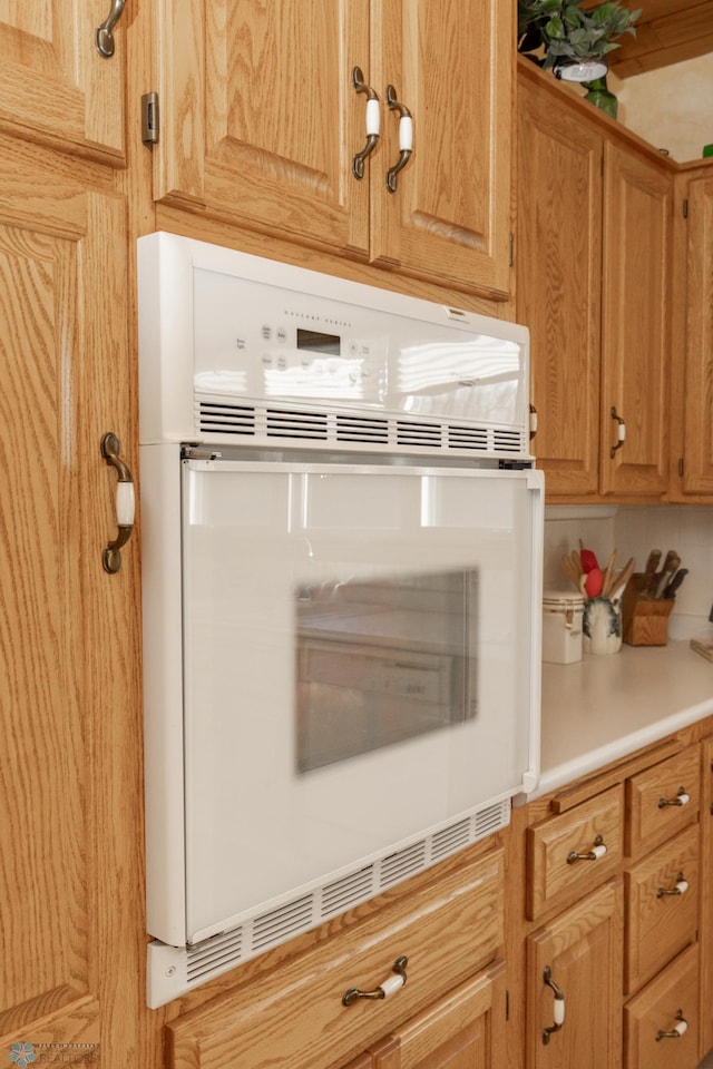 interior details with oven