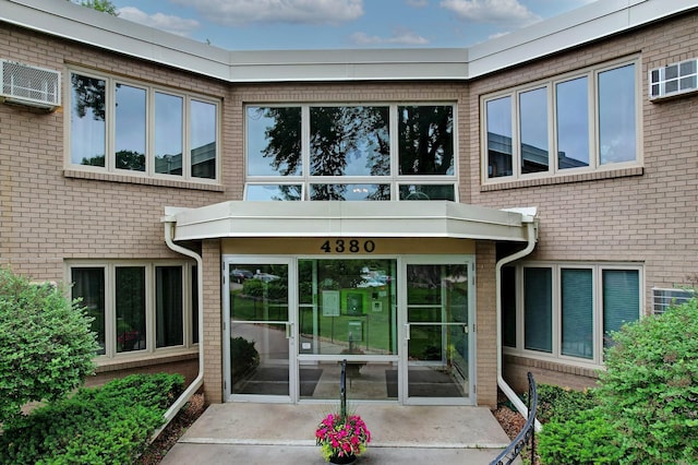 4380 Brookside Ct Unit 116, Edina, MN 55436 - view of exterior entry with brick siding