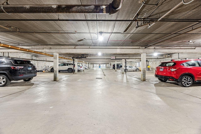 4380 Brookside Ct Unit 116, Edina, MN 55436 - view of parking deck