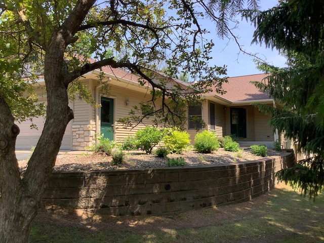 1382 Riverside Dr Unit 1382, River Falls, WI 54022 - view of home's exterior