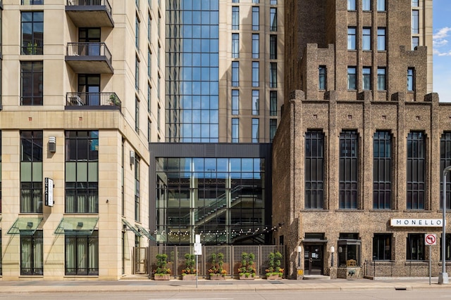 201 11th St Unit 1140, Minneapolis, MN 55403 - view of building exterior